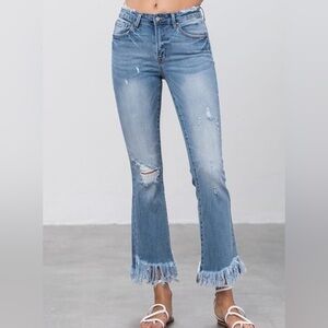 NWOT Zara Fringed Hem Distressed Jeans Women’s Size 4